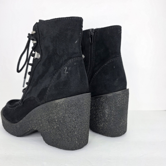 Zodiac Womens Talula Ankle Boots Faux Suede Chunky Wedge Heel Zip Size 6.5 Black - Picture 4 of 15